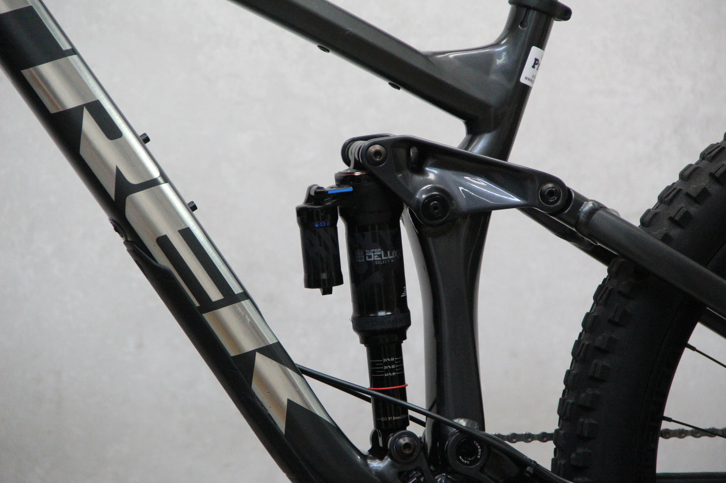 2021 Trek Remedy 8
