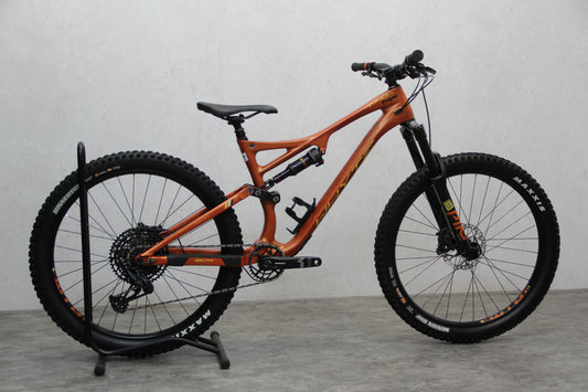 2022 Whyte T140