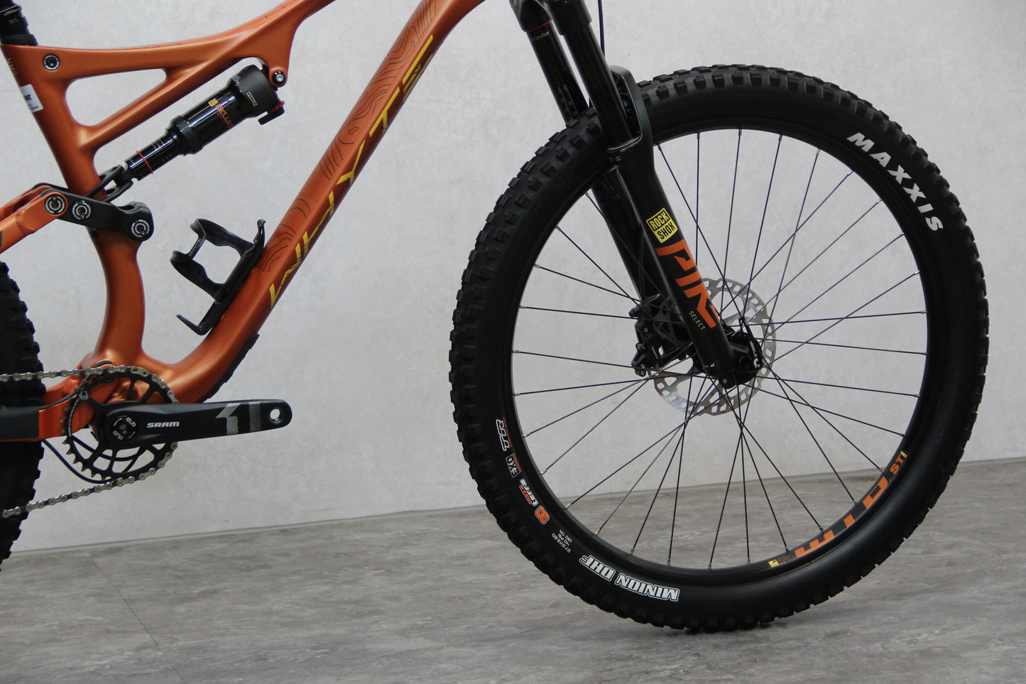 2022 Whyte T140