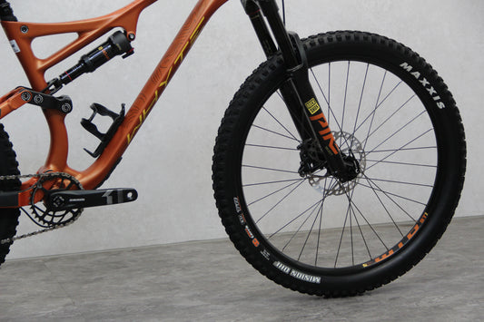 2022 Whyte T140