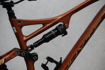 2022 Whyte T140