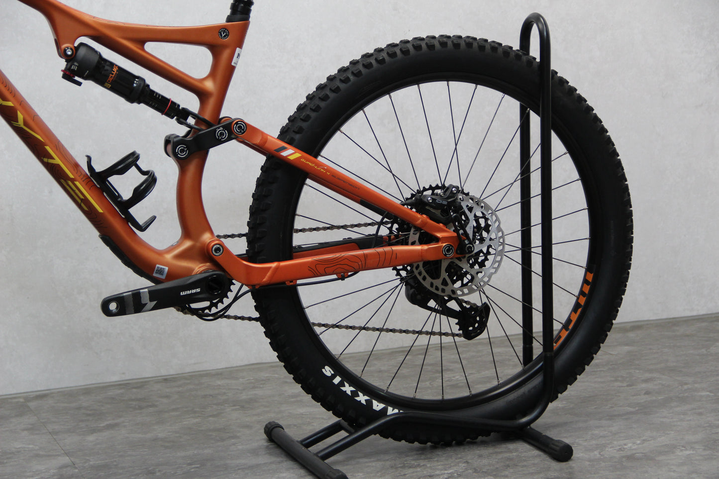 2022 Whyte T140