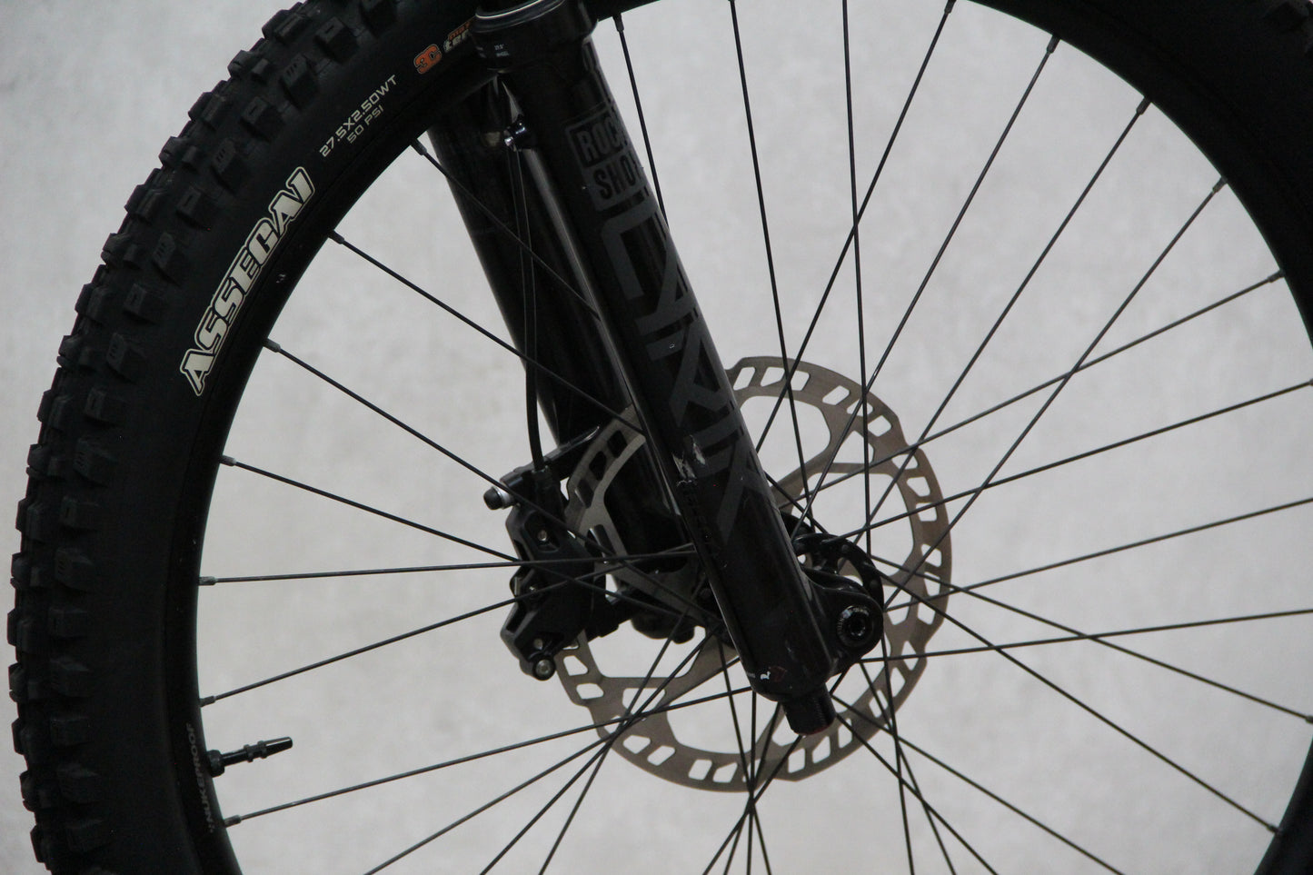 2023 Nukeproof Reactor