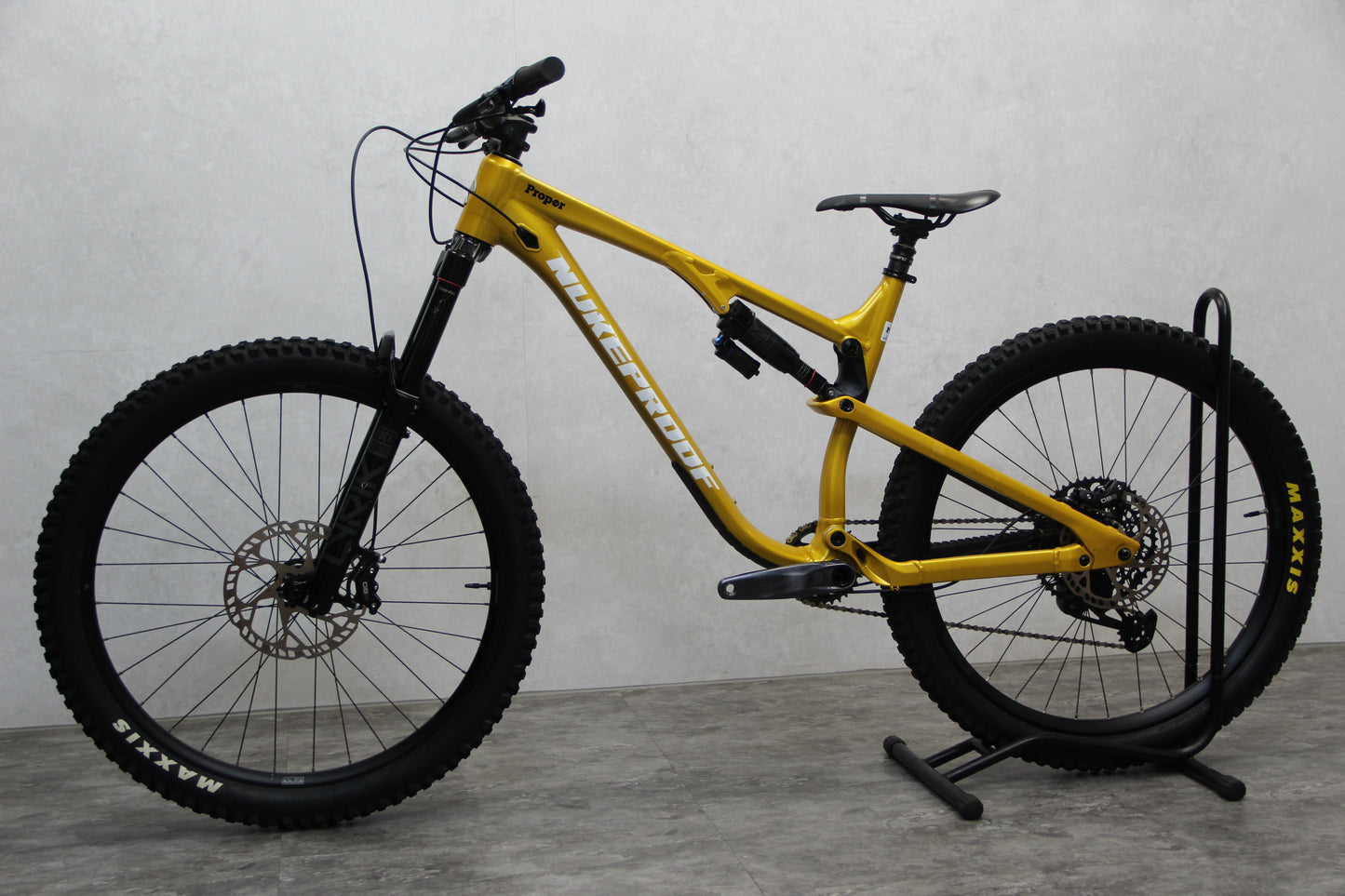 2023 Nukeproof Reactor