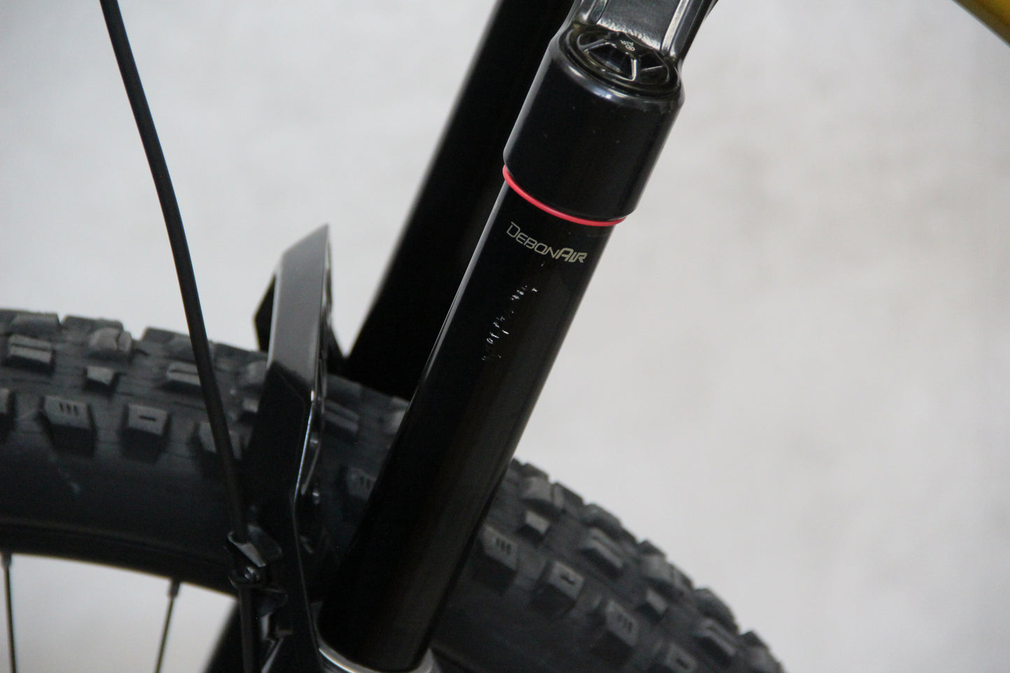 2023 Nukeproof Reactor