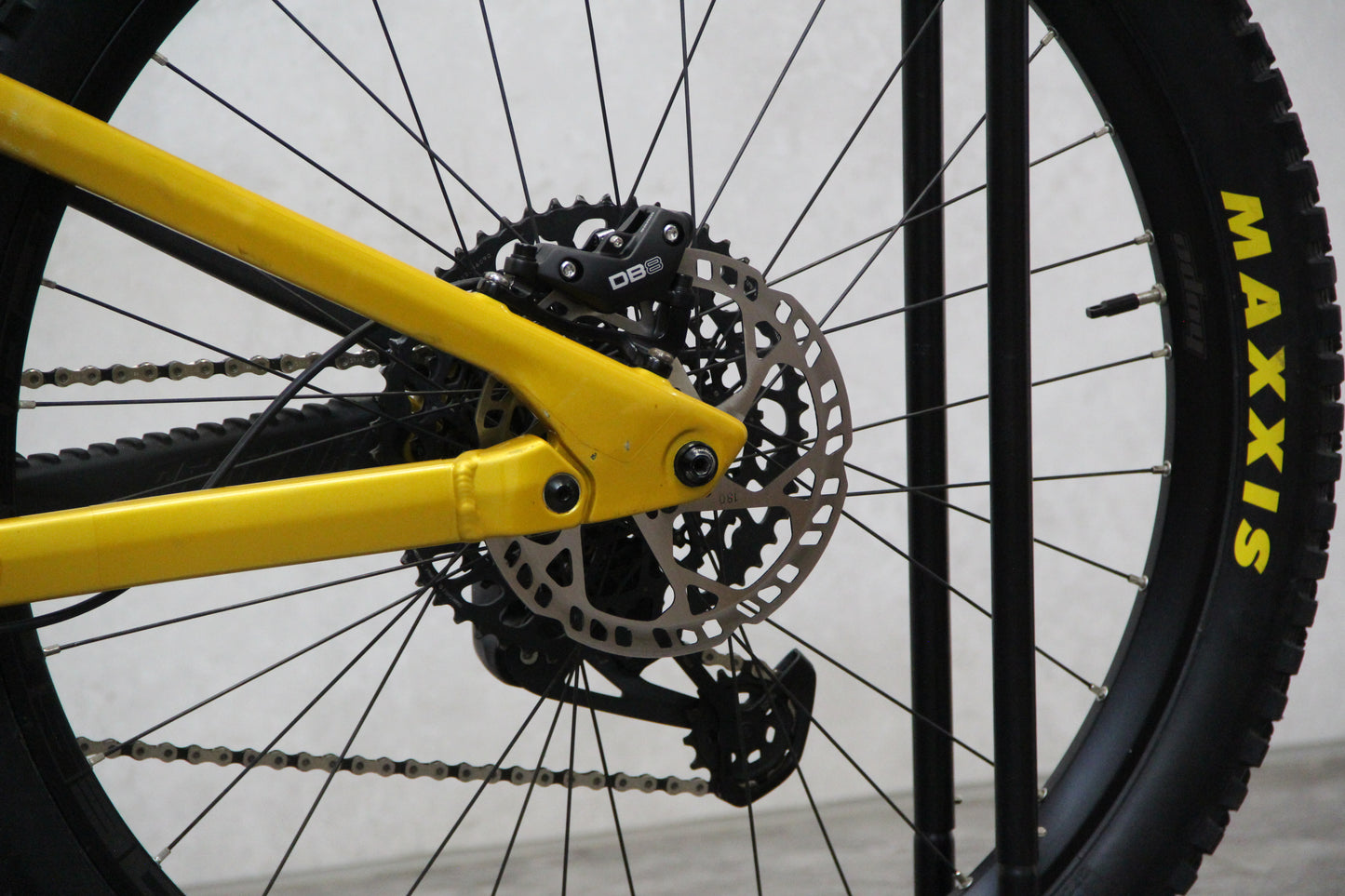 2023 Nukeproof Reactor