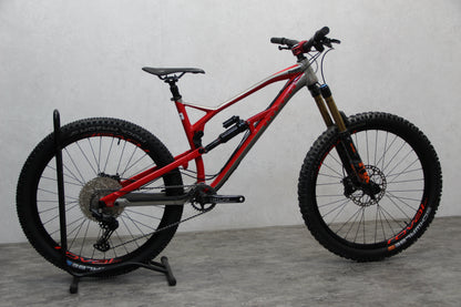 2018 Nukeproof Mega
