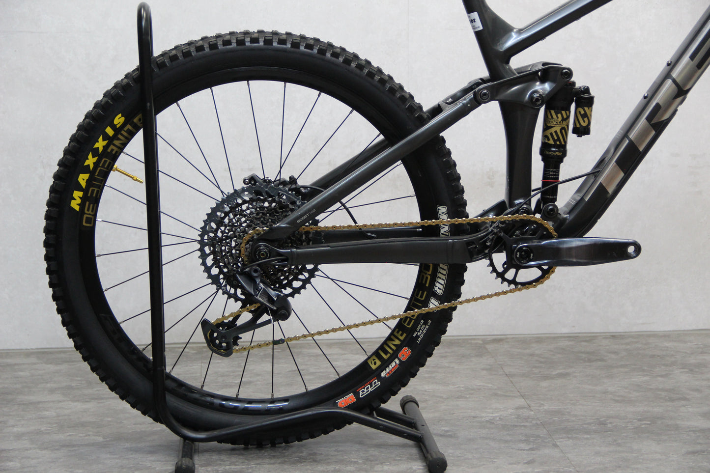 2021 Trek Remedy 8