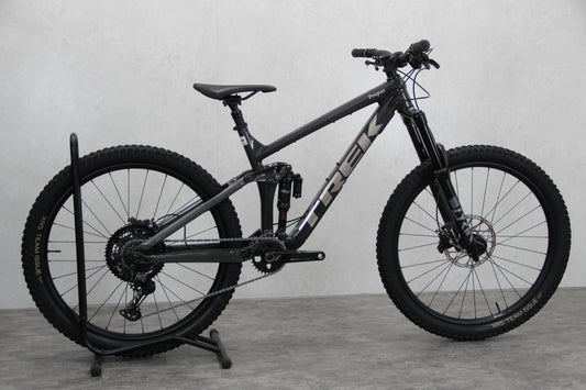 2022 Trek Remedy 8