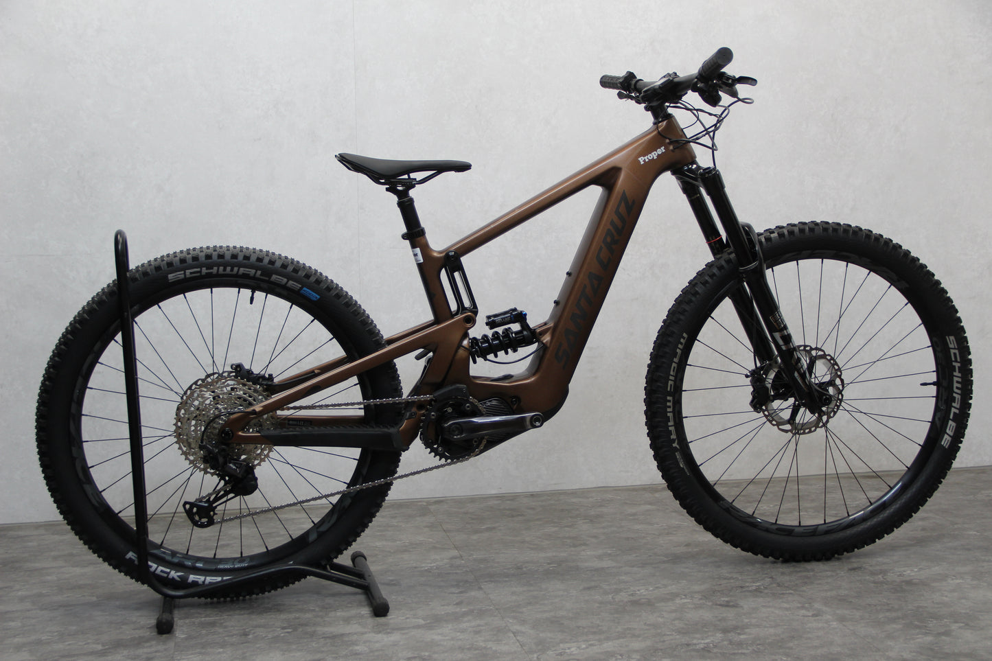 2022 Santa Cruz Bullit (E Bike)