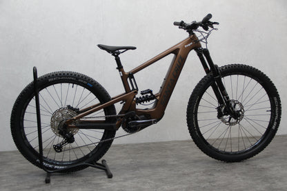 2022 Santa Cruz Bullit (E Bike)