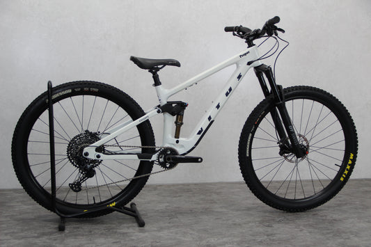 2023 Vitus Escarpe