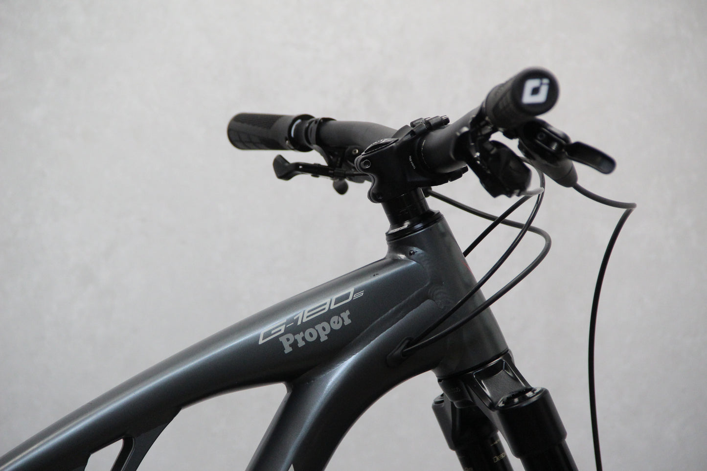 2022 Whyte G180