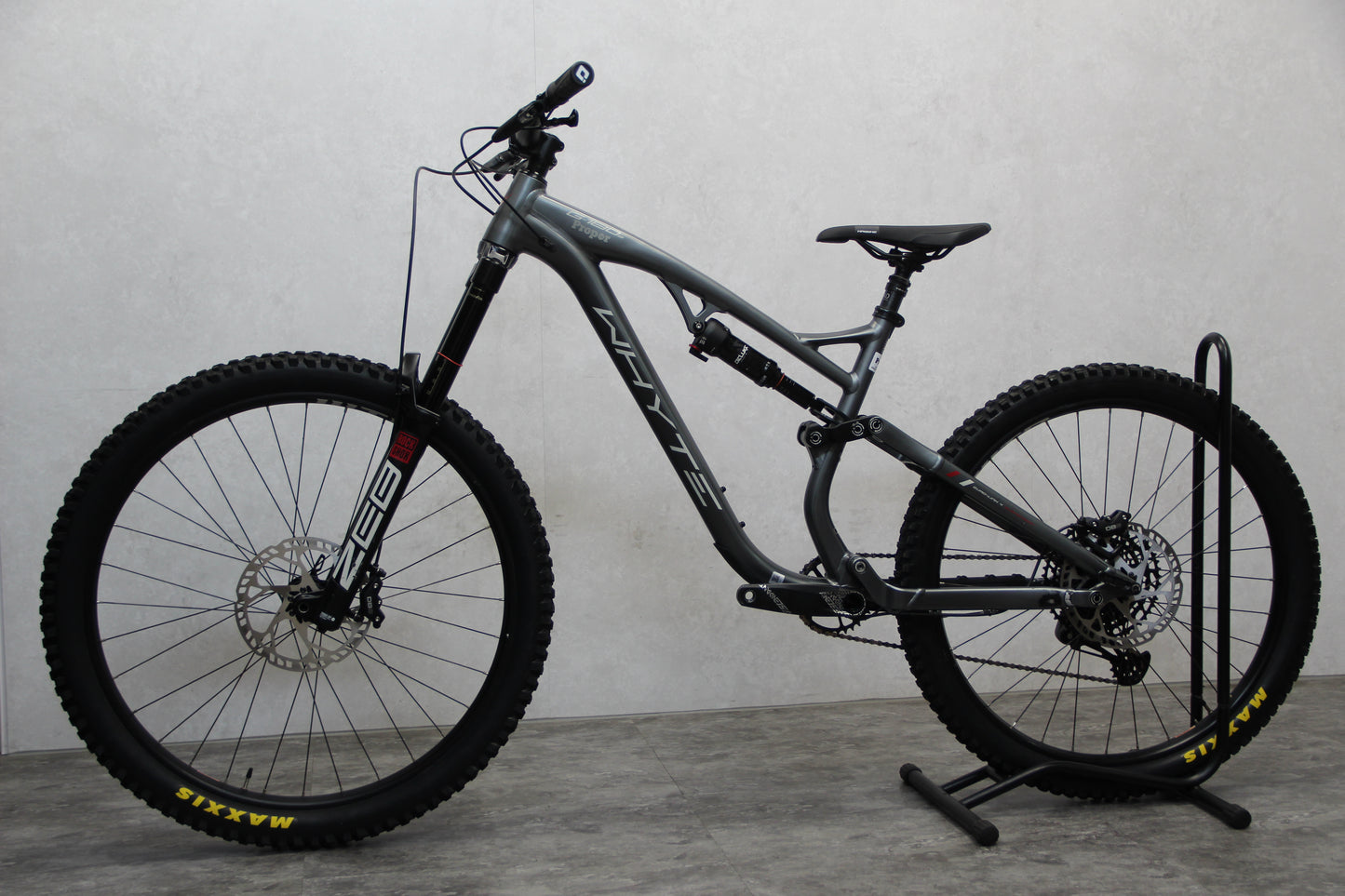 2022 Whyte G180