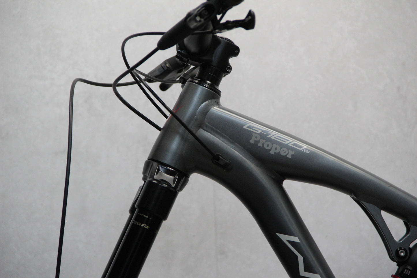 2022 Whyte G180