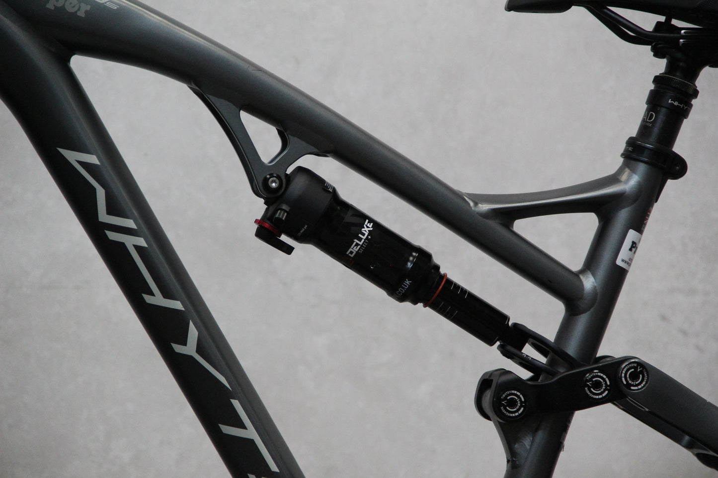 2022 Whyte G180