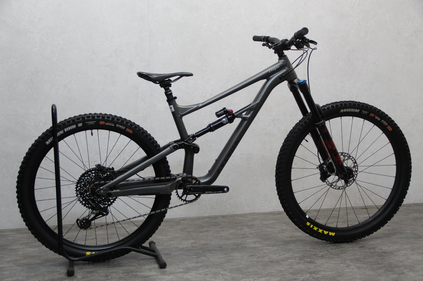 2021 Specialized Status 160