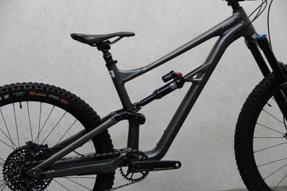 2021 Specialized Status 160