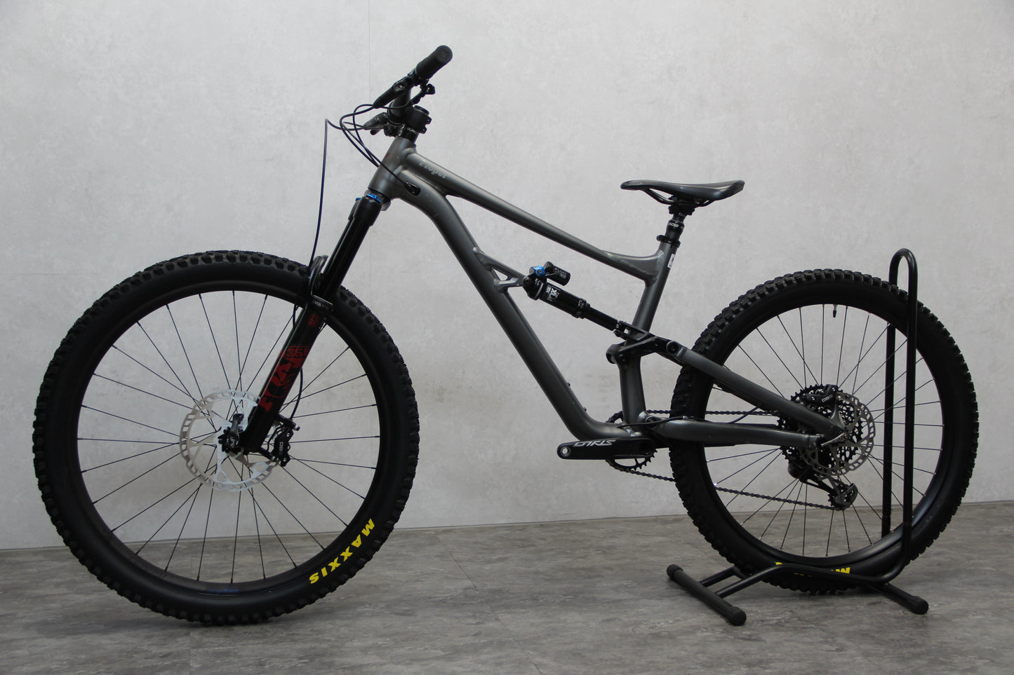 2021 Specialized Status 160