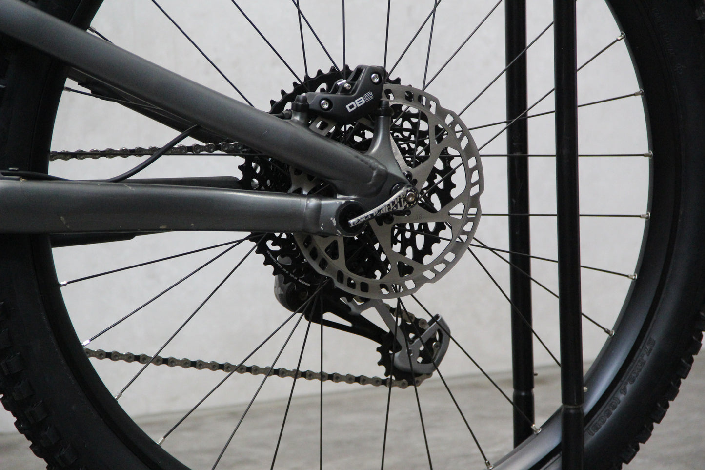 2021 Specialized Status 160