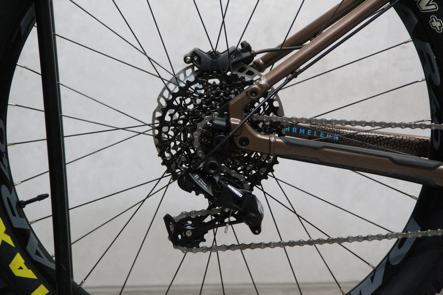 2020 Santa Cruz Chameleon