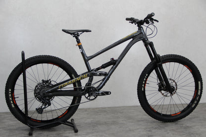 2019 Commencal Clash