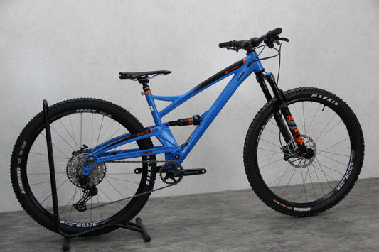 2022 Orange Stage Evo