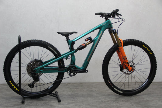 2024 Nukeproof Mega