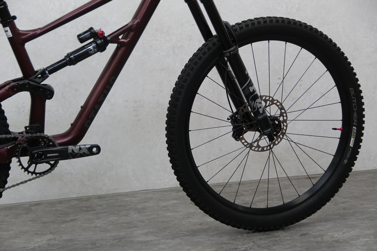2022 Specialized Status