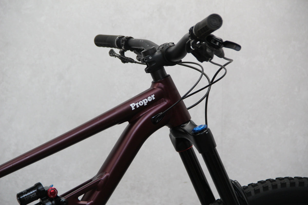 2022 Specialized Status