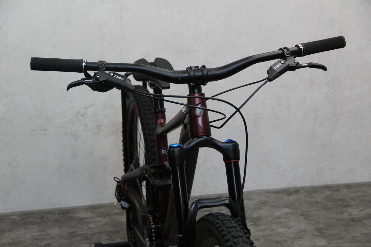 2022 Specialized Status