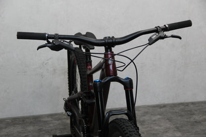 2022 Specialized Status