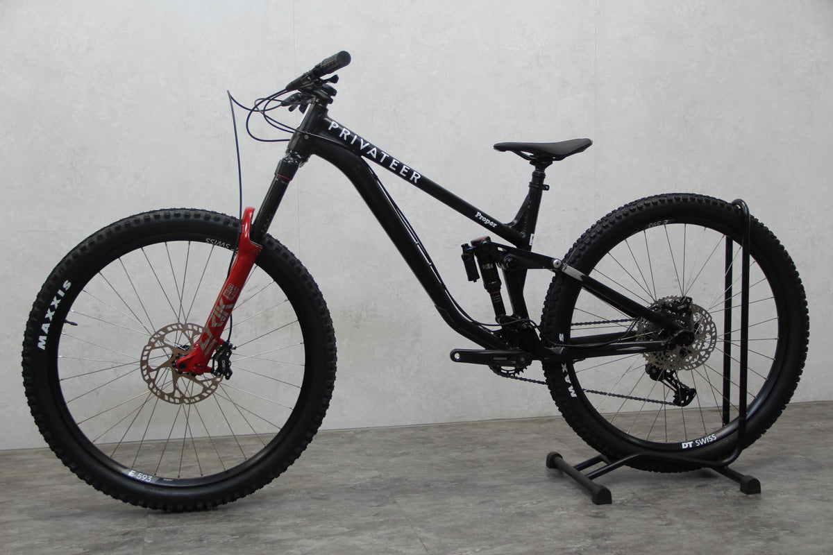 2021 Privateer 161