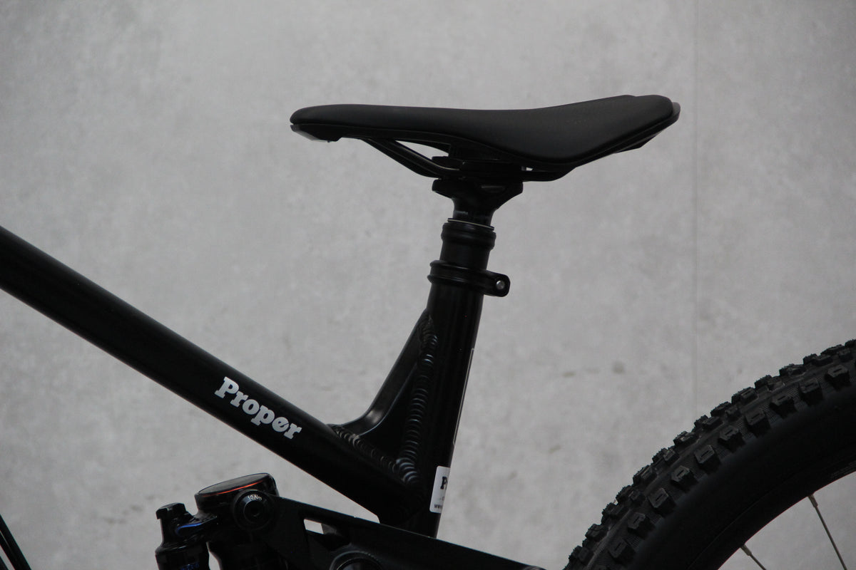 2021 Privateer 161