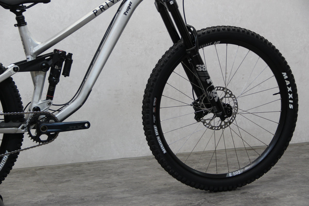 2021 Privateer 161