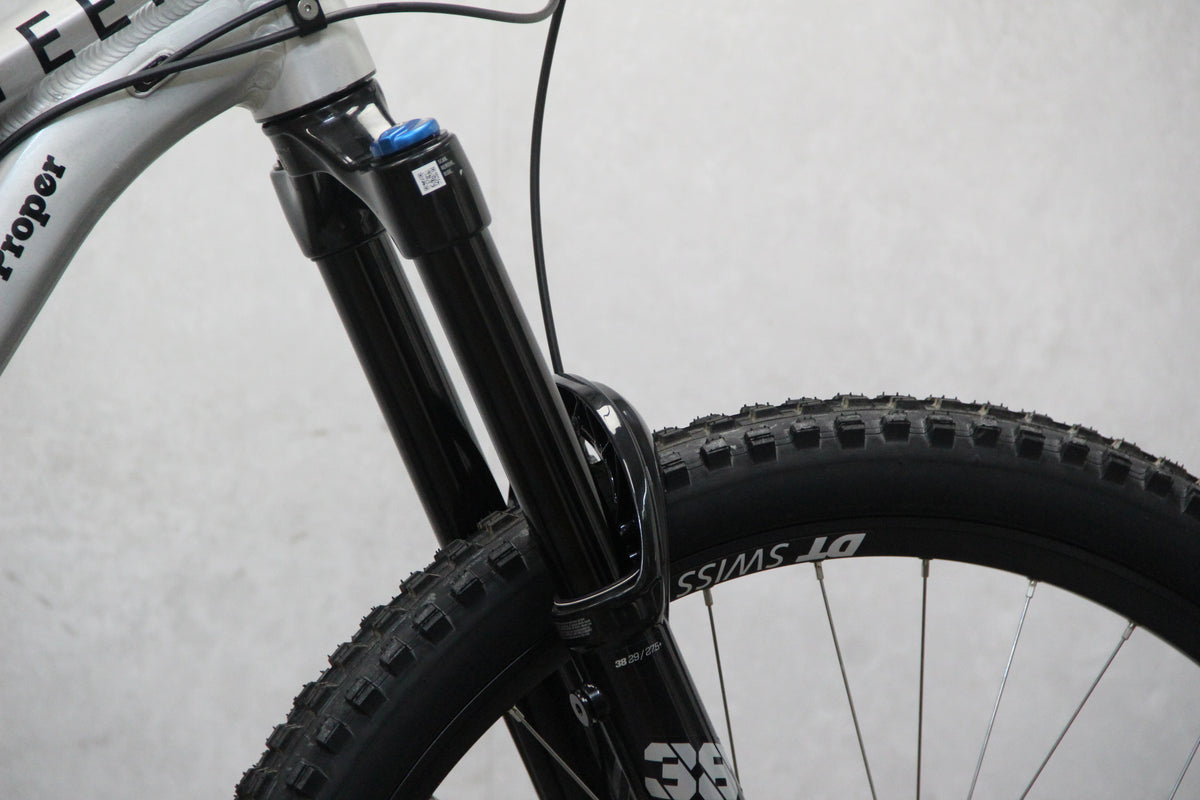 2021 Privateer 161