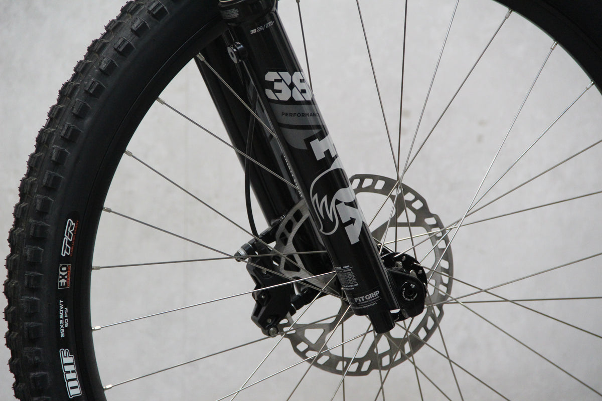 2021 Privateer 161