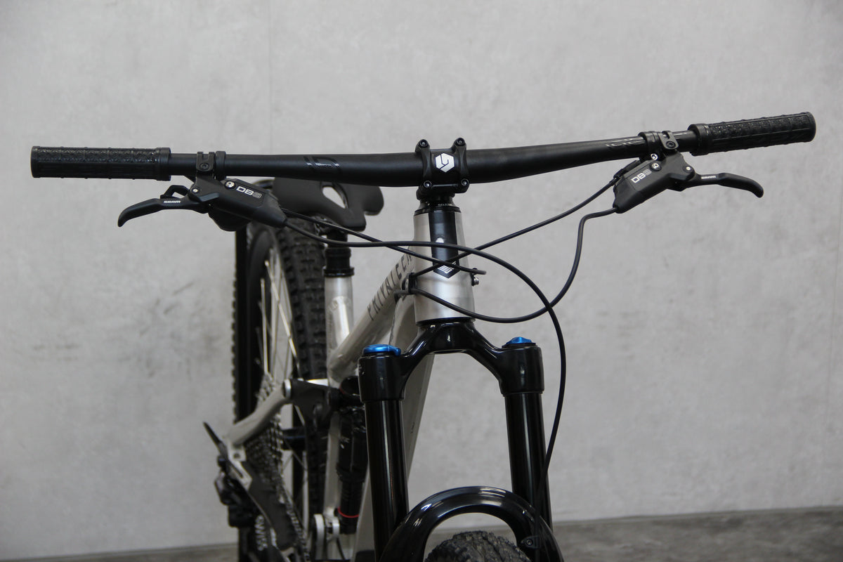 2021 Privateer 161
