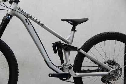 2021 Privateer 161