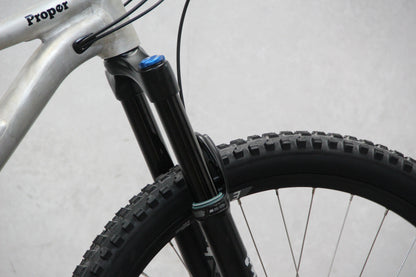 2021 Specialized Status 140