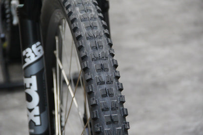 2021 Specialized Status 140