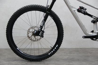 2021 Specialized Status 140