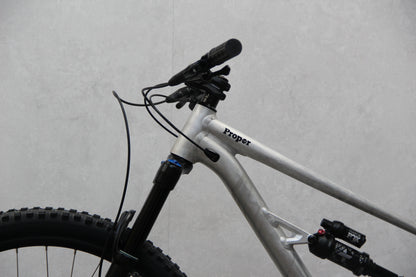 2021 Specialized Status 140