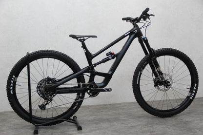 2022 YT Capra