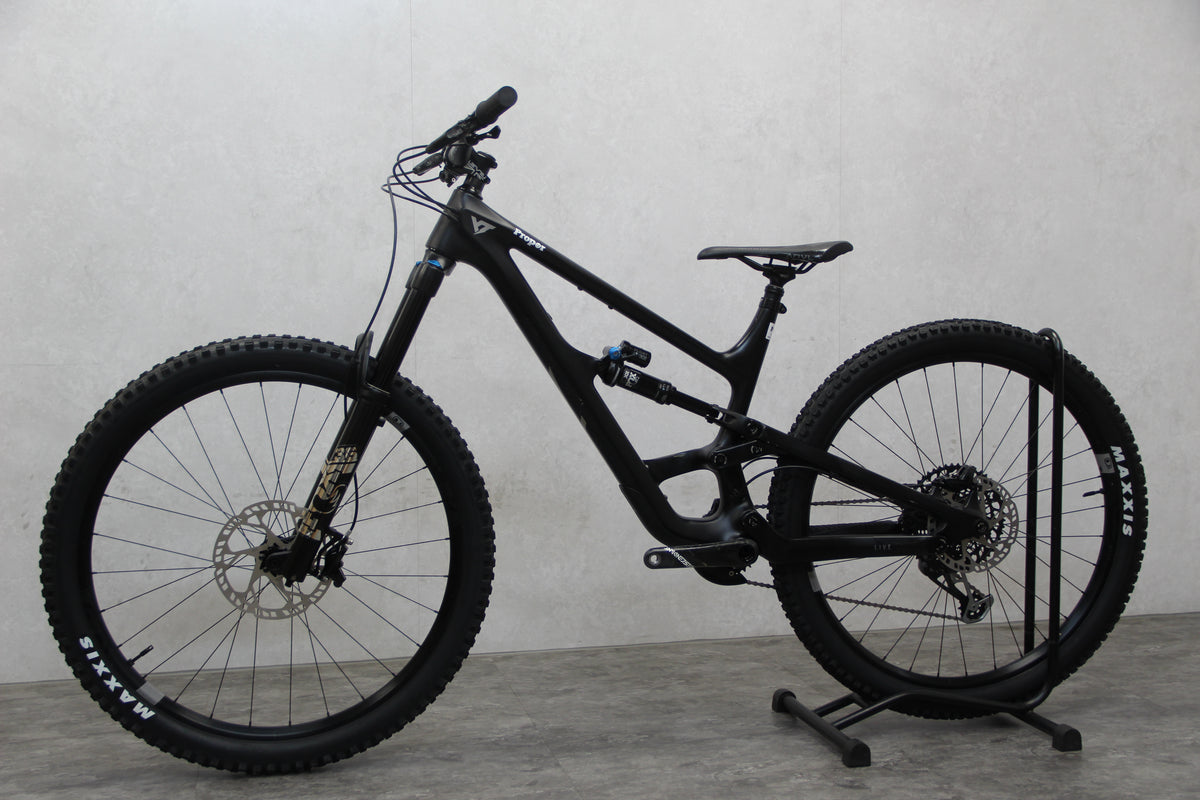 2022 YT Capra