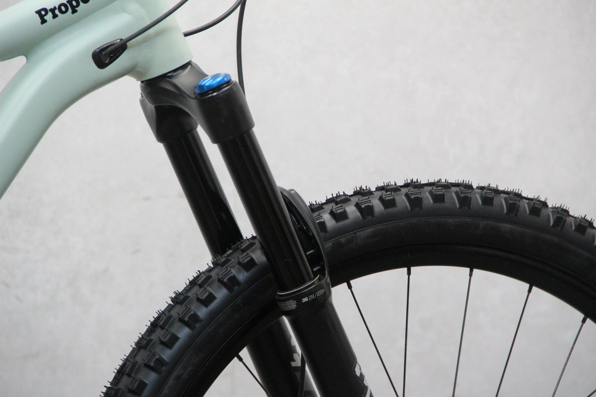 2022 Specialized Status 160