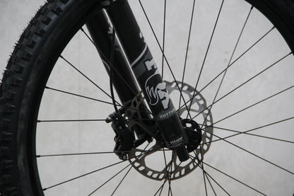 2022 Specialized Status 160