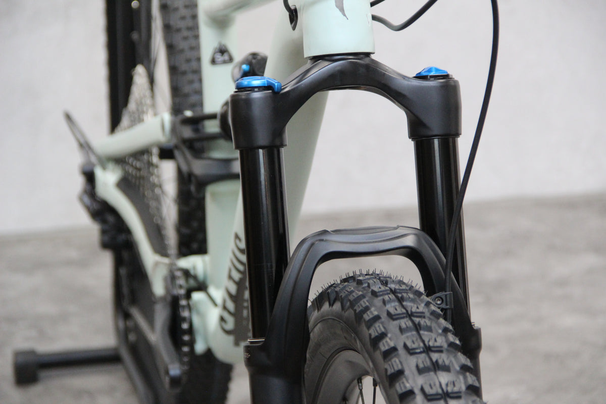 2022 Specialized Status 160