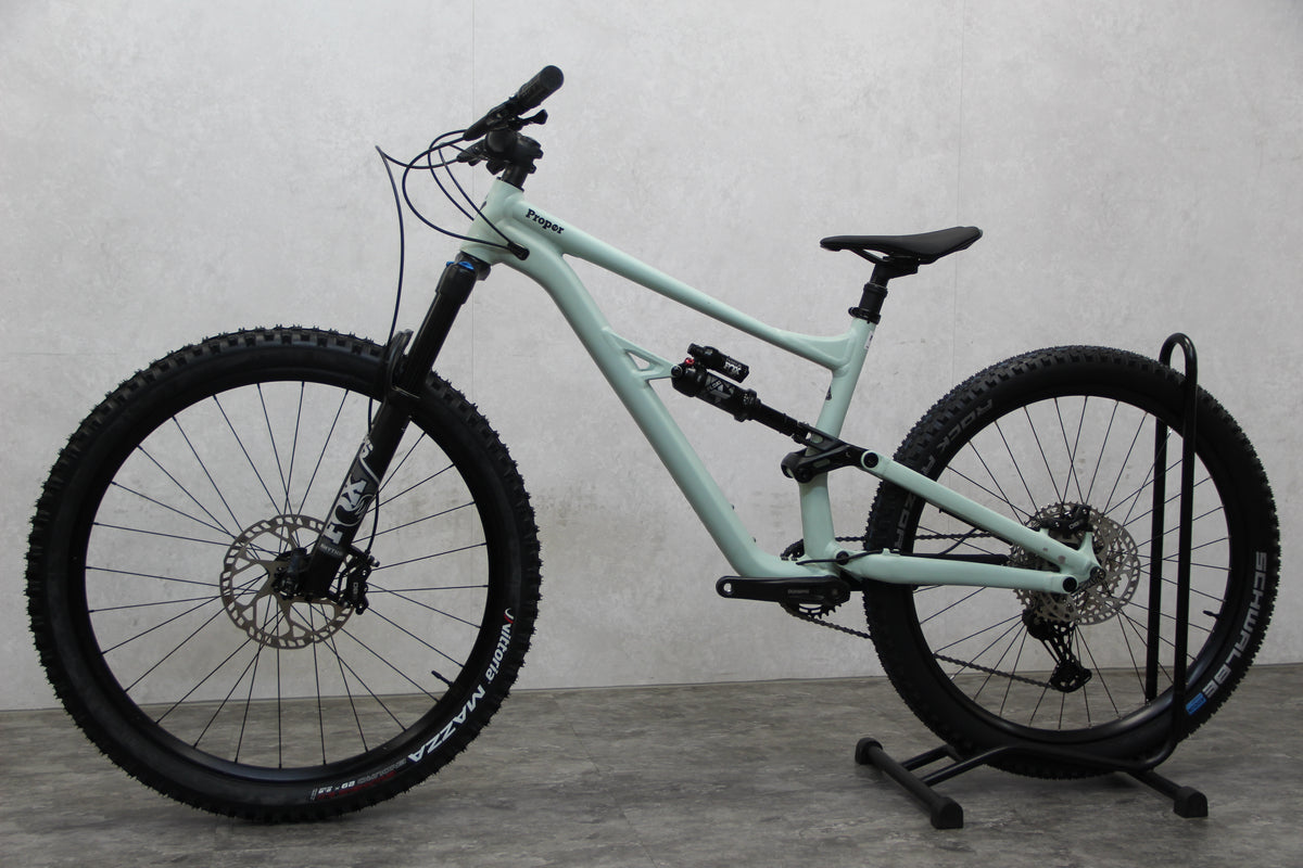 2022 Specialized Status 160