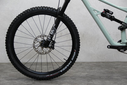 2022 Specialized Status 160